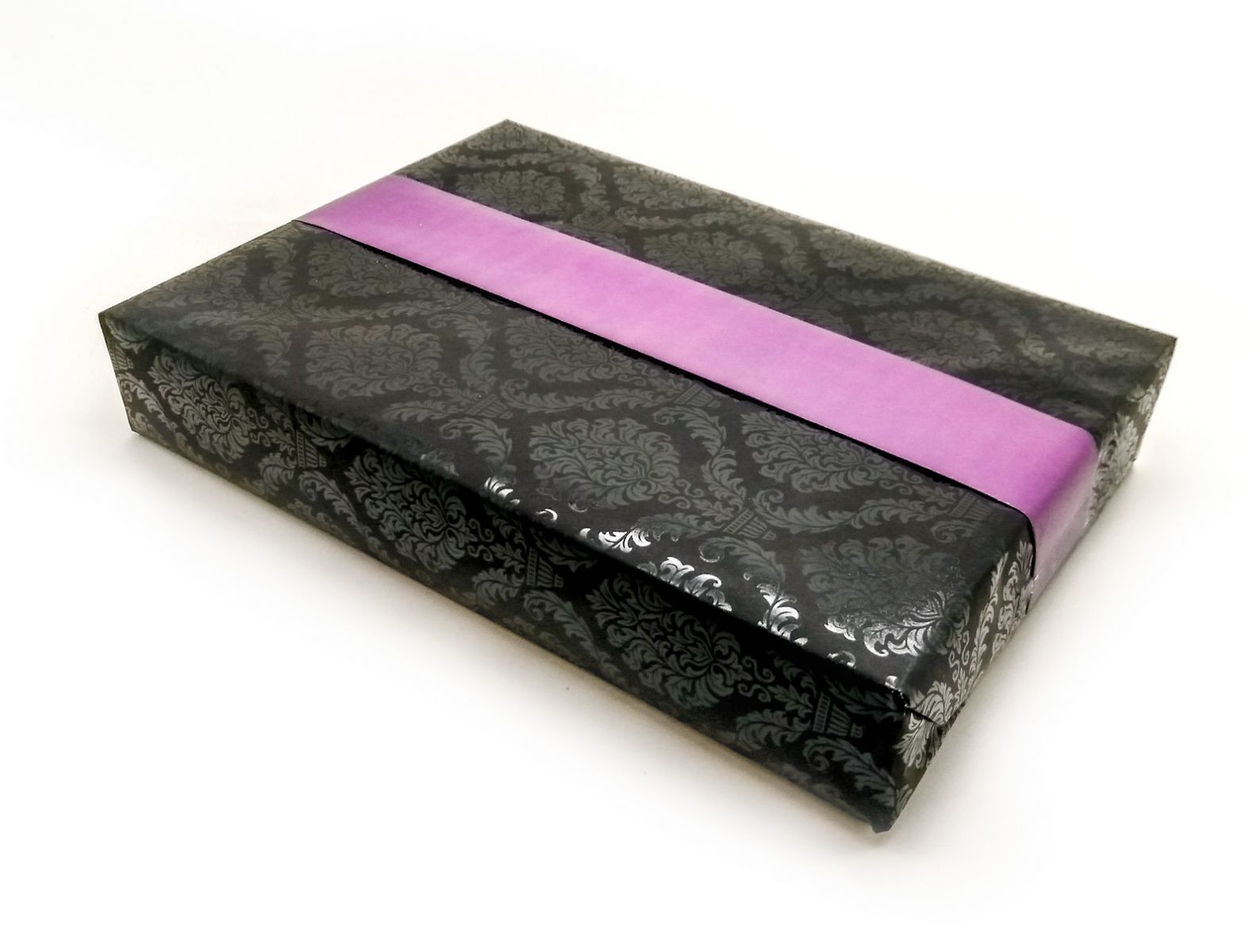 180822_bim_cadeaupapier_inpakpapier_uv_spotvernis