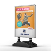 220517-Heilbron-studentenactie-Regiobank-stoepbordposter