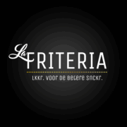 220720-diapositief-wit-logo-snackbar-la-friteria