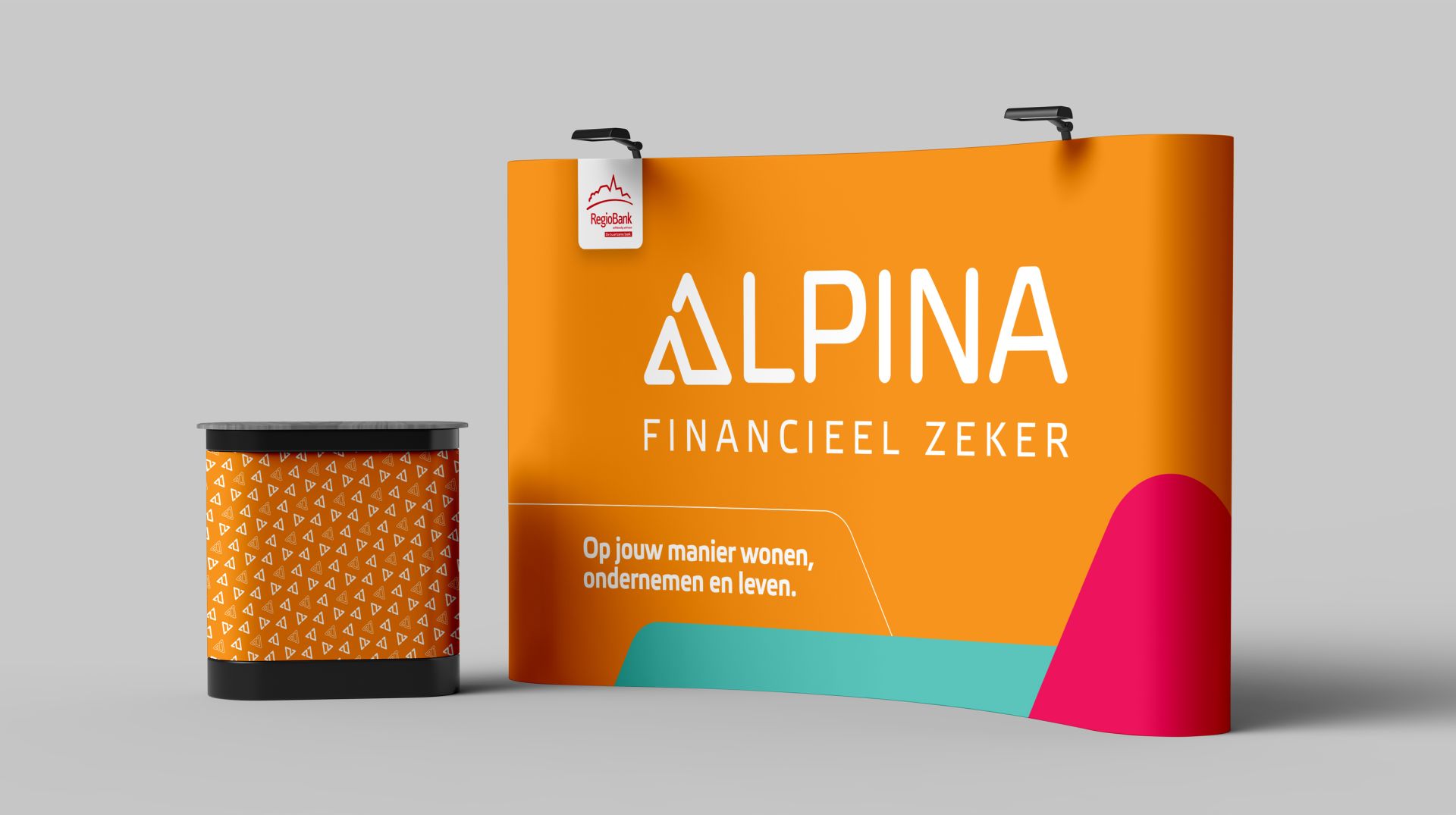 230919-Alpina-•-Emmeloord-Beurswand-DP272001