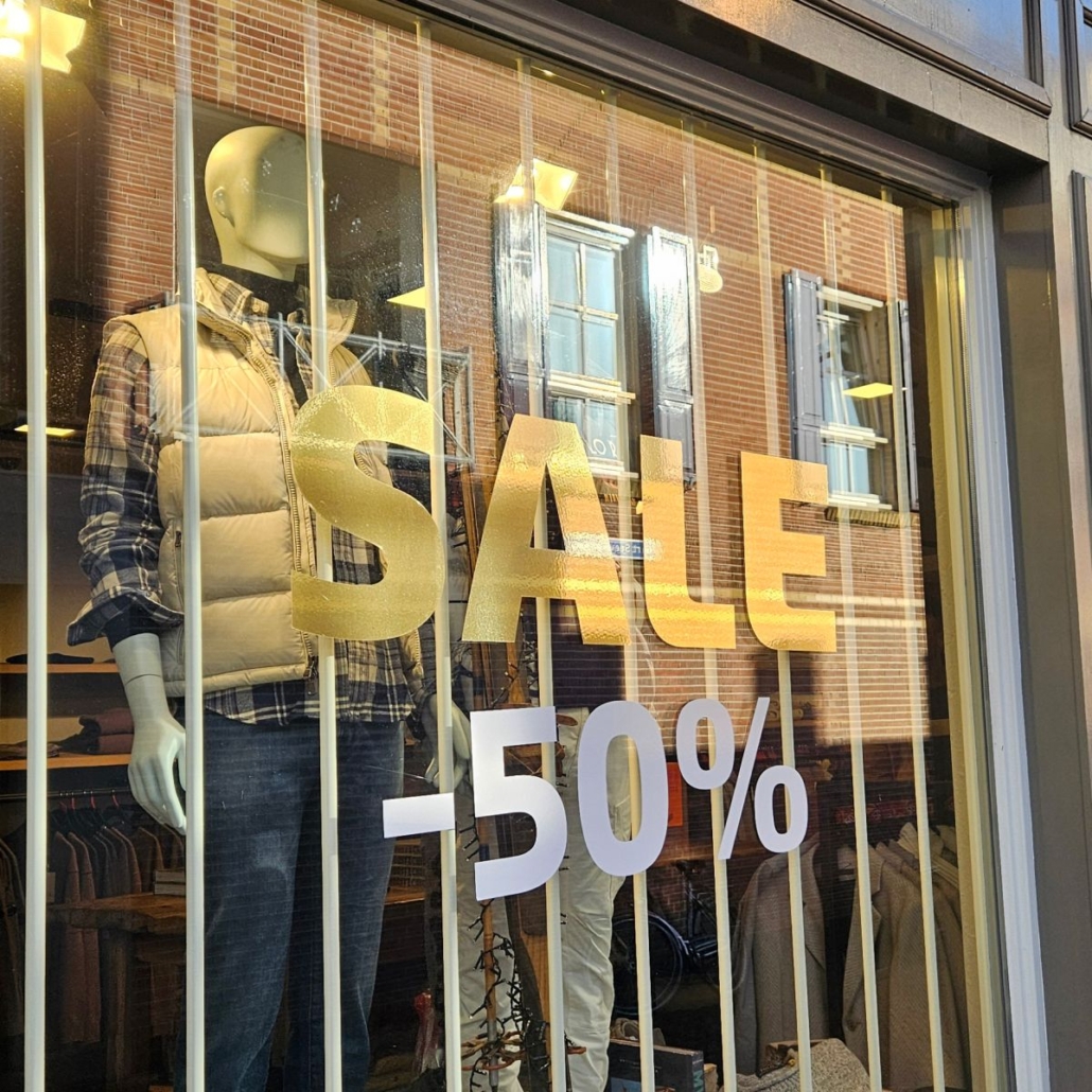 241113-T-Time-gouden-raambelettering-sale-50-uitgezoomd