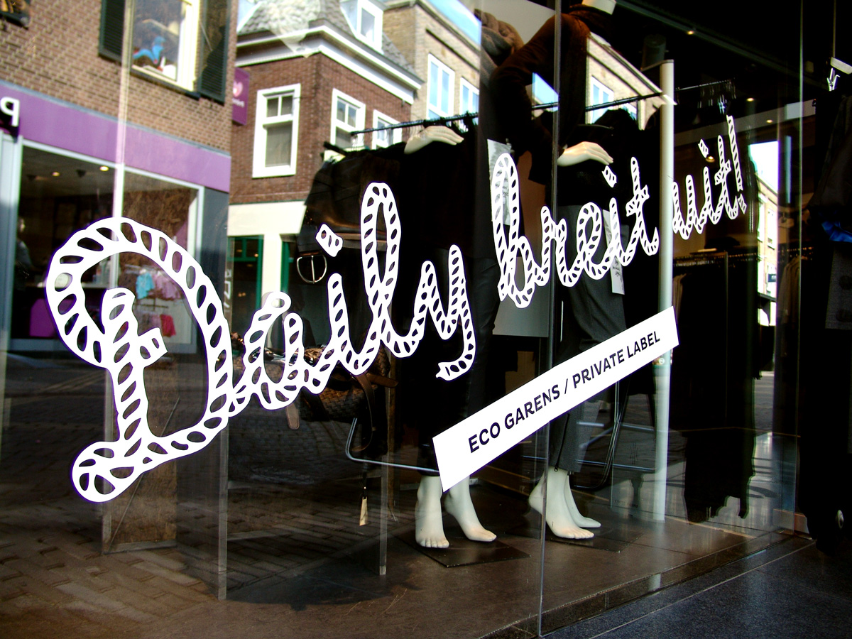 daily_raambelettering_daily_breit_uit_2